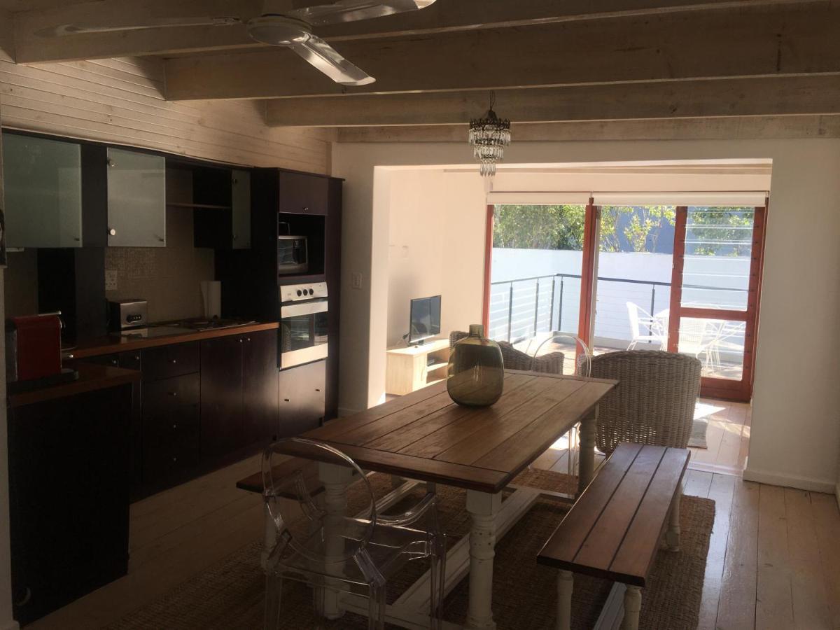 Camps Bay Apartment Cape Town Exterior photo